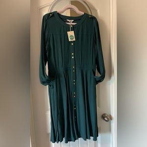 Boden green women’s size ten knee length dress. NWT POCKETS!